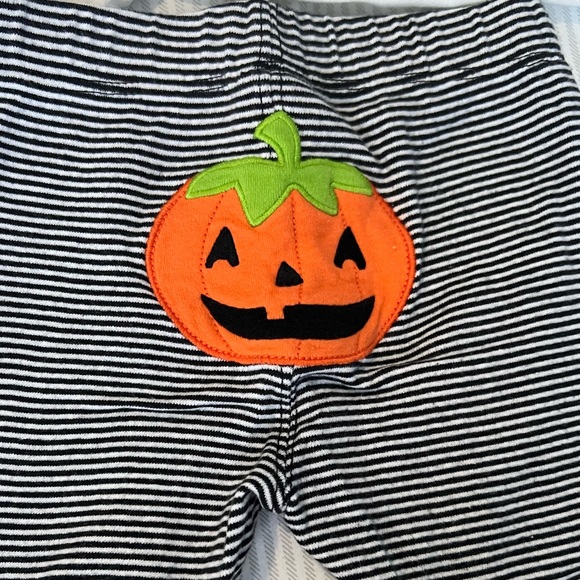 Carters My First Halloween set - Picture 3 of 4
